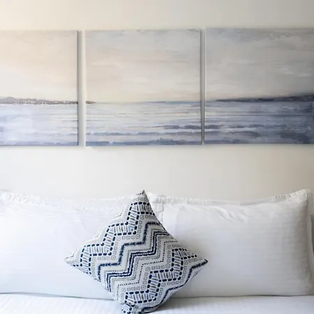 Marina Hotel apartamentowy 4*