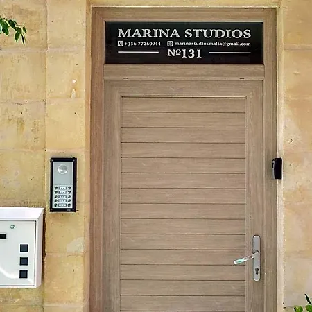 Marina 4*