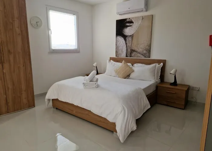 Apartahotel Marina Cospicua